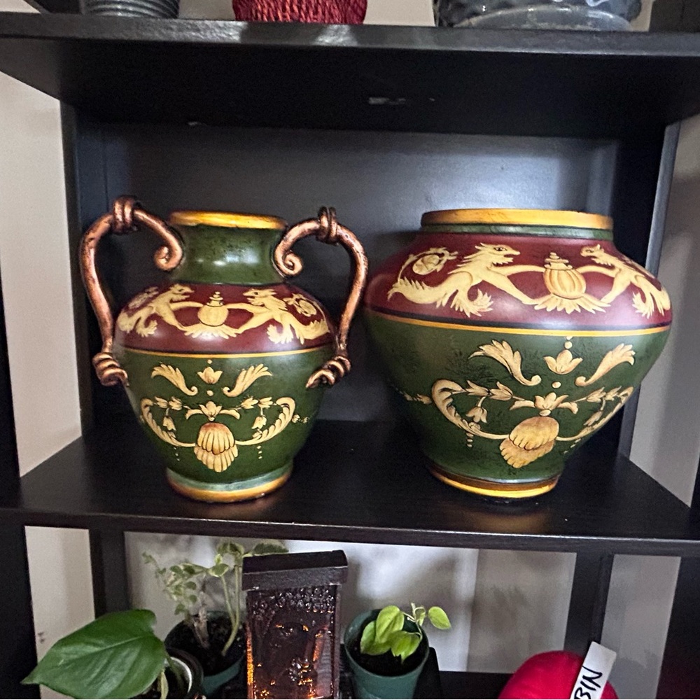 Elegant Green and Gold Decorative Vases